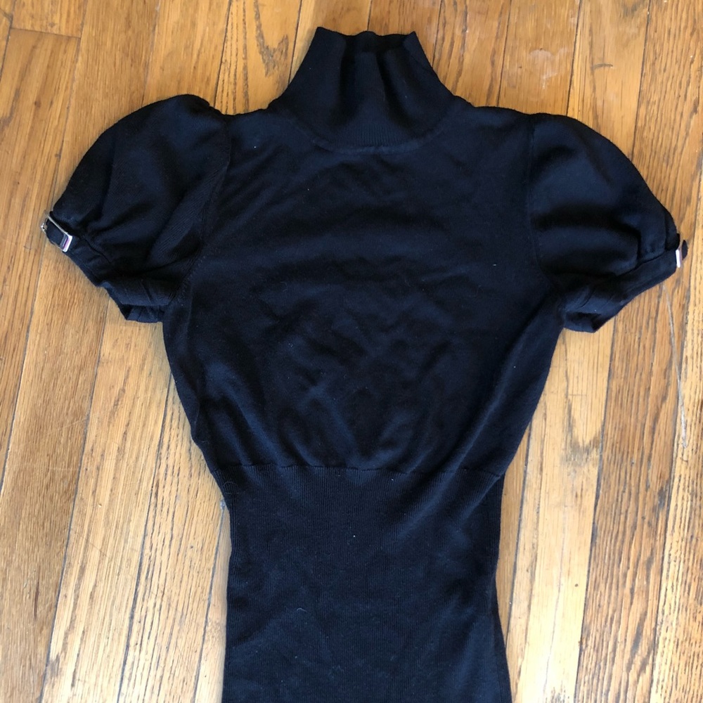 Express black shirtsleeved turtleneck T